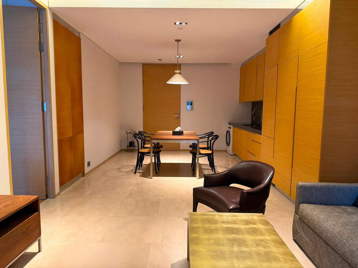 รูป ใจกลางเมืองอลังการ! ตื่นแล้วเห็นวิวเมืองที่กรุงเทพฯ 🏙️
คอนโด Saladaeng Residences 1 ห้องนอน ราคาพิเศษ 11.3 ล้านเท่านั้น 💰 - รูปที่ 4/9
