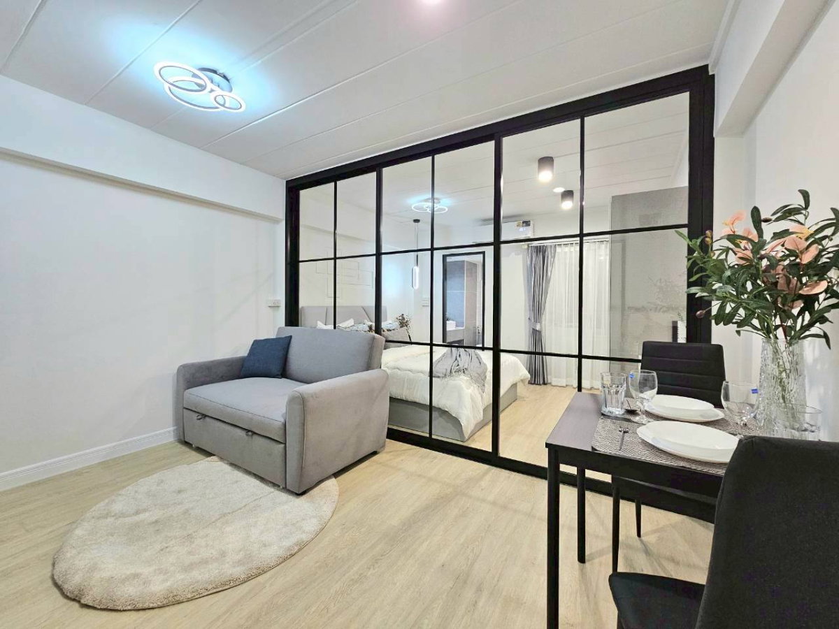 รูป ขาย สตูดิโอโซน ลาดพร้าว 102 ห้องตกแต่งใหม่ - รูปที่ 2/10