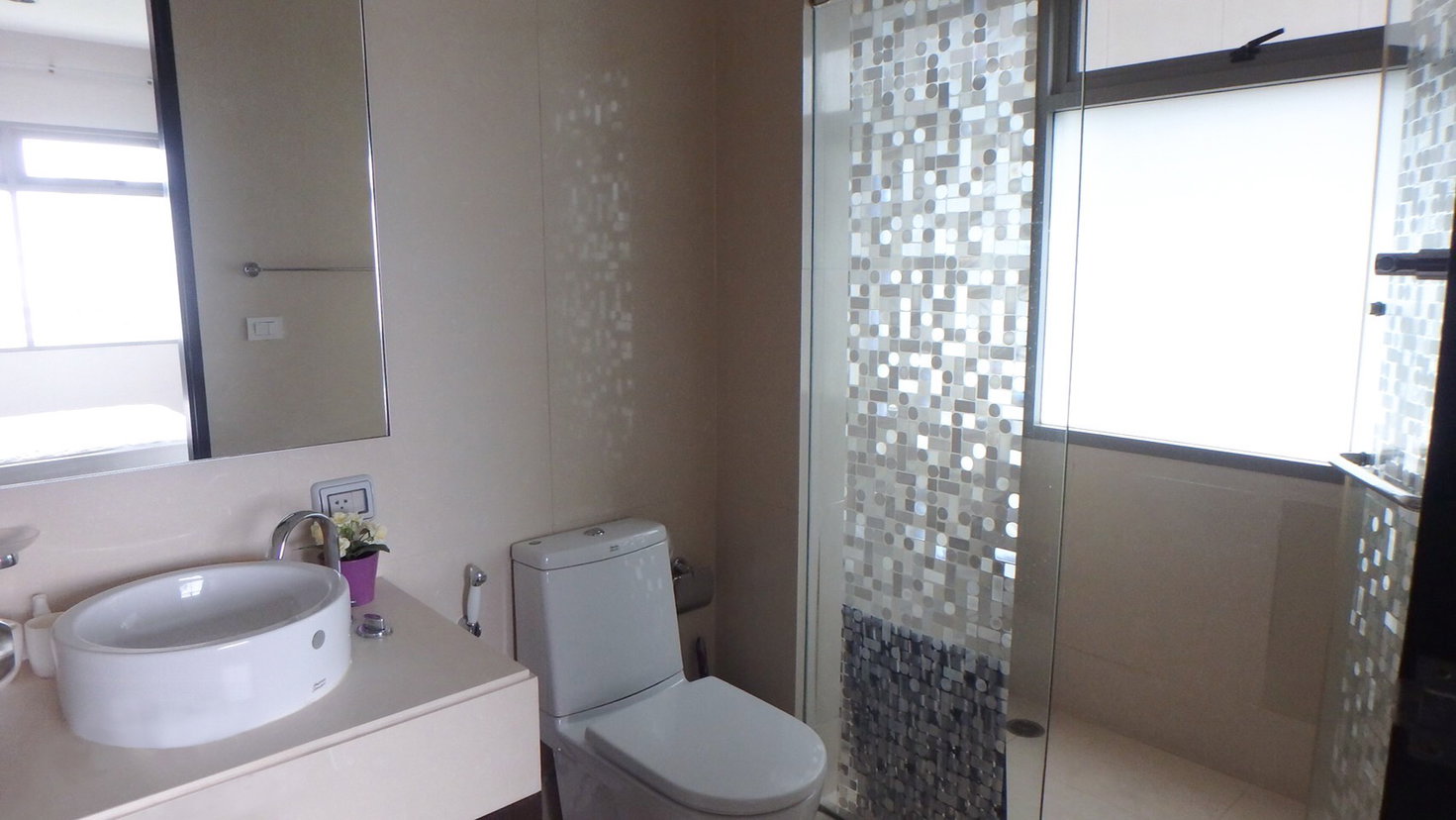 picture For Rent: Fullerton, 3-Bed 172 sqm Near BTS Thong Lo 🏙️ - 8/8