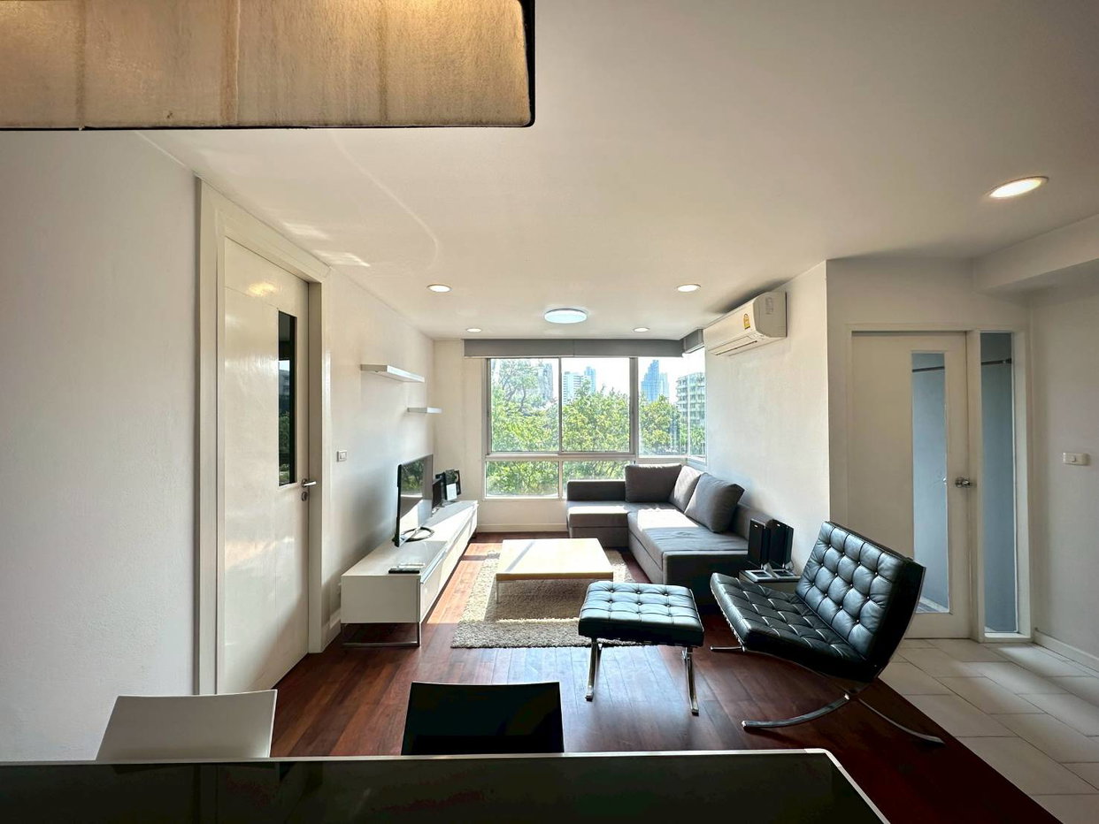 picture For Sale: Sathorn Plus On The Pond - Extra-Large 1-Bed, 53 sqm 🌊 - 2/7