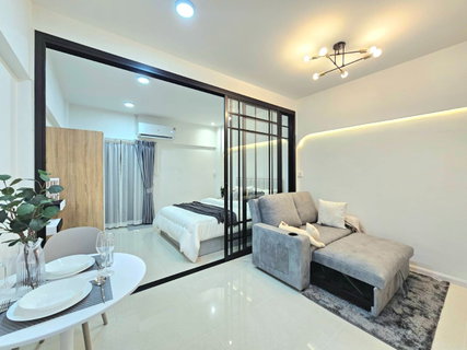 ขาย สตูดิโอโซน ลาดพร้าว 102 ห้องตกแต่งใหม่