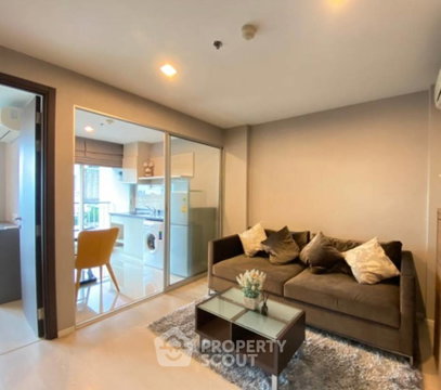 1-BR Condo at Rhythm Sathorn-Narathiwas near BTS Chong Nonsi (ID 3412523)