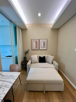 Luxury condo in the heart of Ladprao 1 bedroom 3.25 million
Near BTS, fitness, swimming pool, fully-equipped clubhouse!