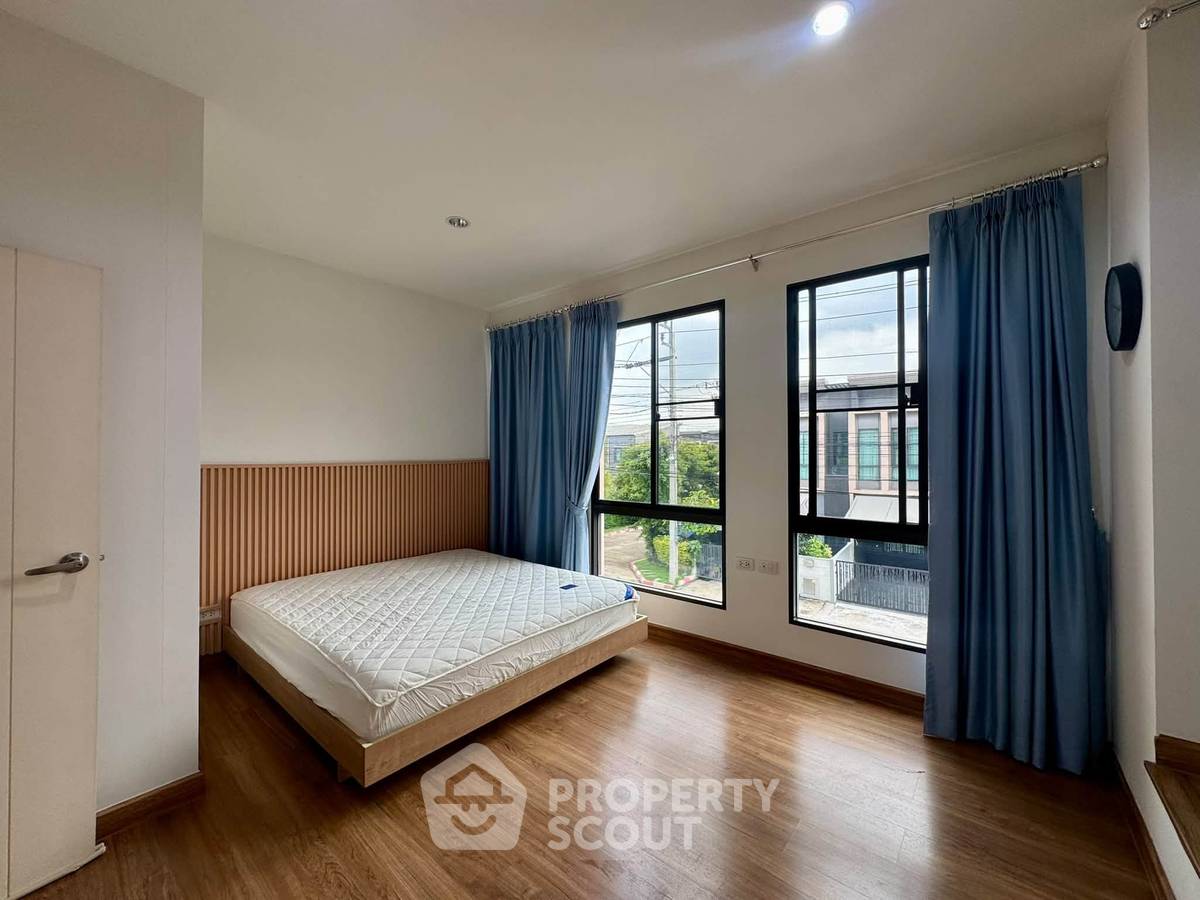 picture 2-BR Townhouse At Pleno Sukhumvit-Bangna, Bang Kaeo (ID 3420311) - 15/22