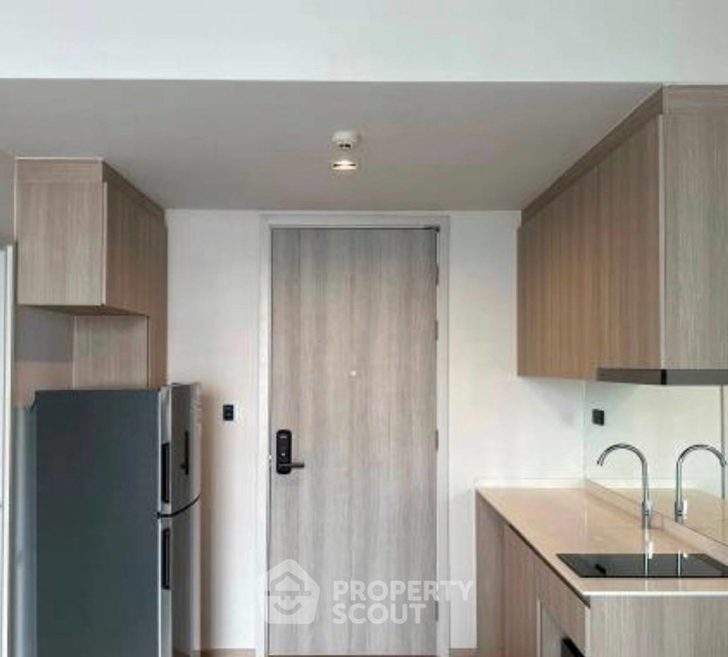รูป ใกล้ BTS วงเวียนใหญ่ 100 เมตร ห้อง 1 ห้องนอน ชั้น 15 Reference Sathorn-Wongwianyai (ID 3413652) - รูปที่ 4/7