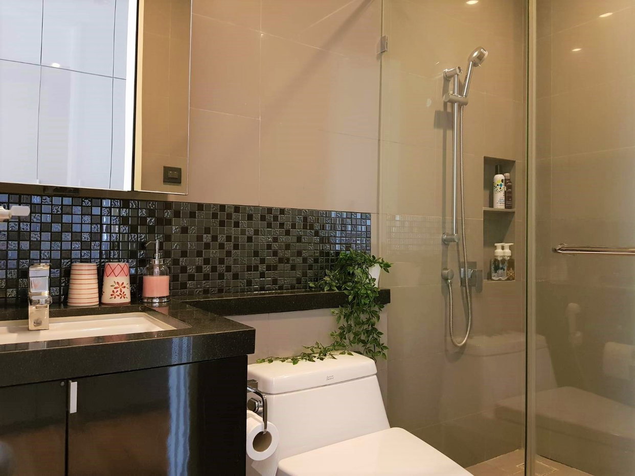 picture ðĒ Luxury 2-Bed 2-Bath Condo with Stunning Views | Ladprao, BTS Convenience ðŦ - 9/9