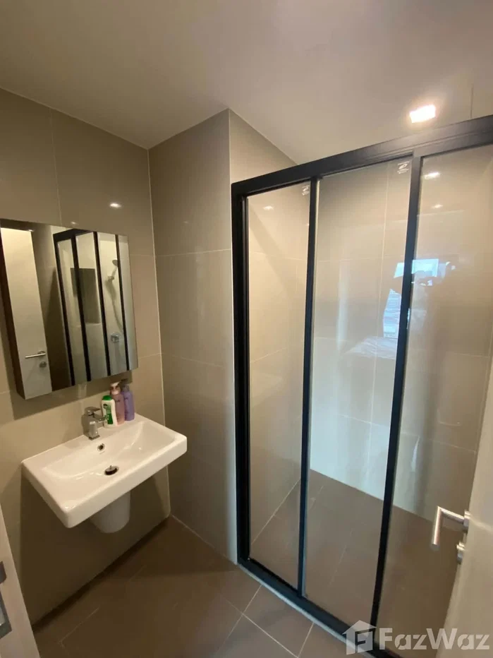 picture The Base Phetchaburi-Thonglor 6872077 - 7/11