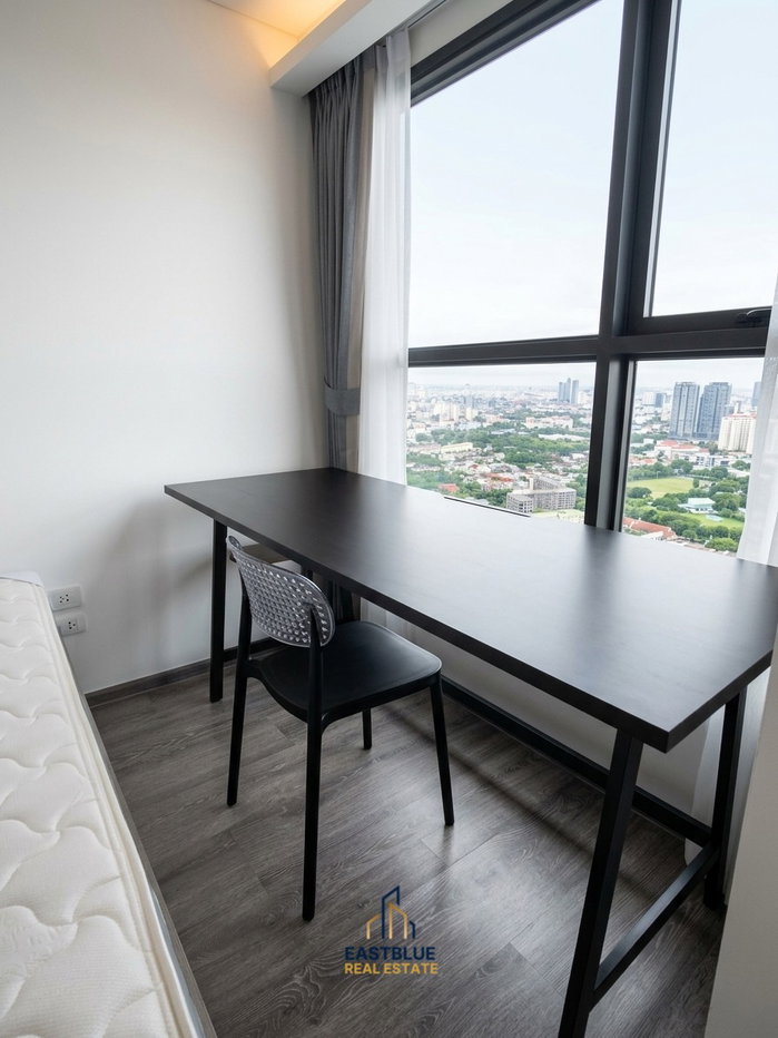 picture For Sale: KnightsBridge Prime Onnut Condo ð Near BTS On Nut - 5/9