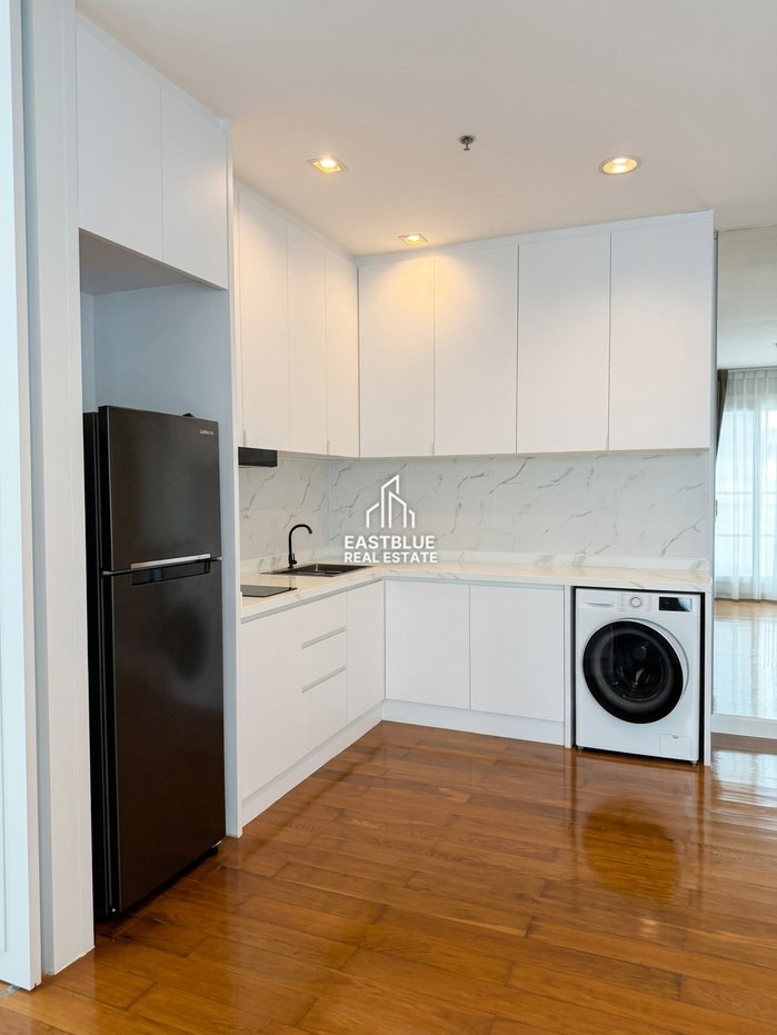 picture For Rent: Luxury Condo Citi Smart Sukhumvit 18 Near BTS Asoke ð - 5/9