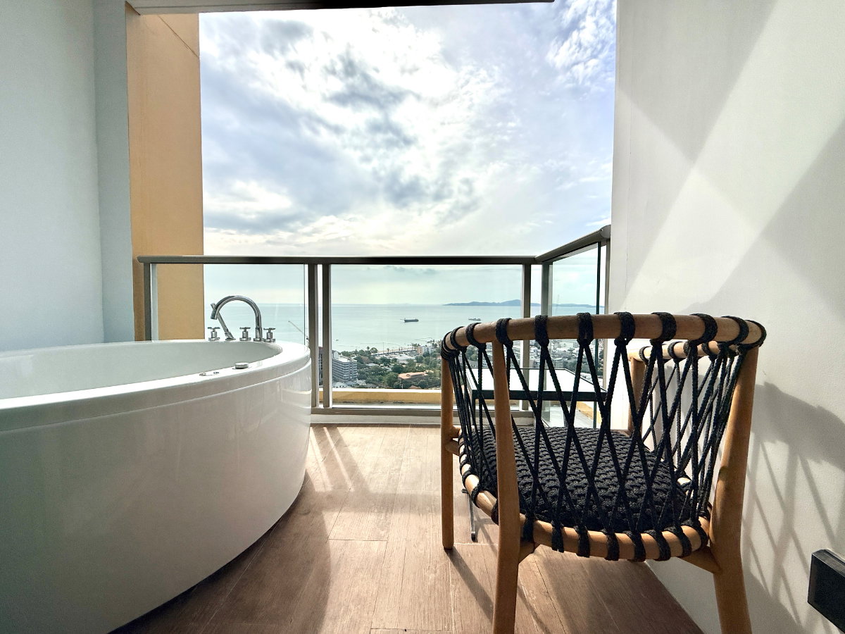 รูป For rent Direct Seaview Corner Unit - รูปที่ 17/44