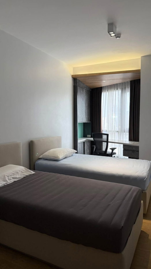 picture For Sale: Triple Y Residence - 2-Bed,, by MRT Sam Yan ð - 5/9