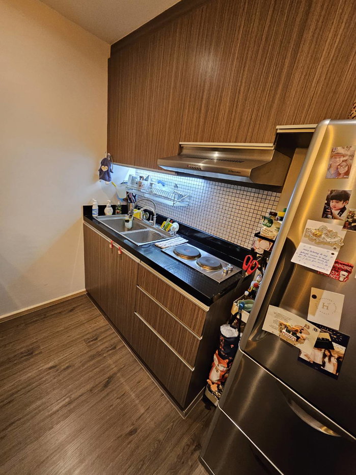 picture 🏙️ Luxury 3-Bed at The Tempo Ruamrudee - Prime Phloen Chit Location!
15.2M THB | 100 sqm Elegance Steps from BTS 🌆 - 2/8