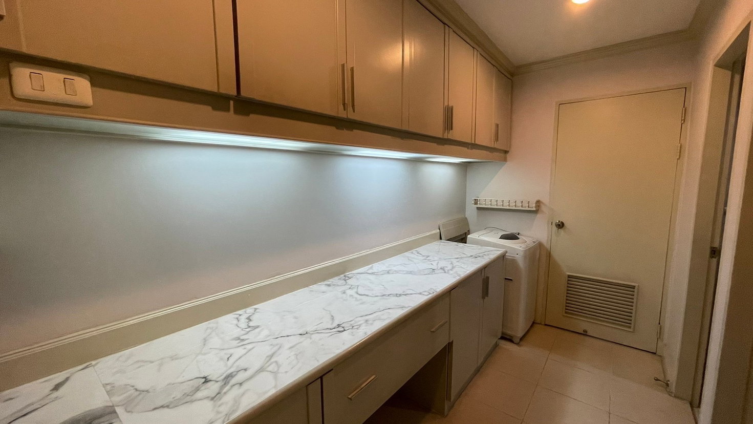 รูป ขายคอนโด Baan Suanpetch 2 ห้องนอน 135 ตร.ม. ใกล้ BTS พร้อมพงษ์ 🏙️ - รูปที่ 6/9