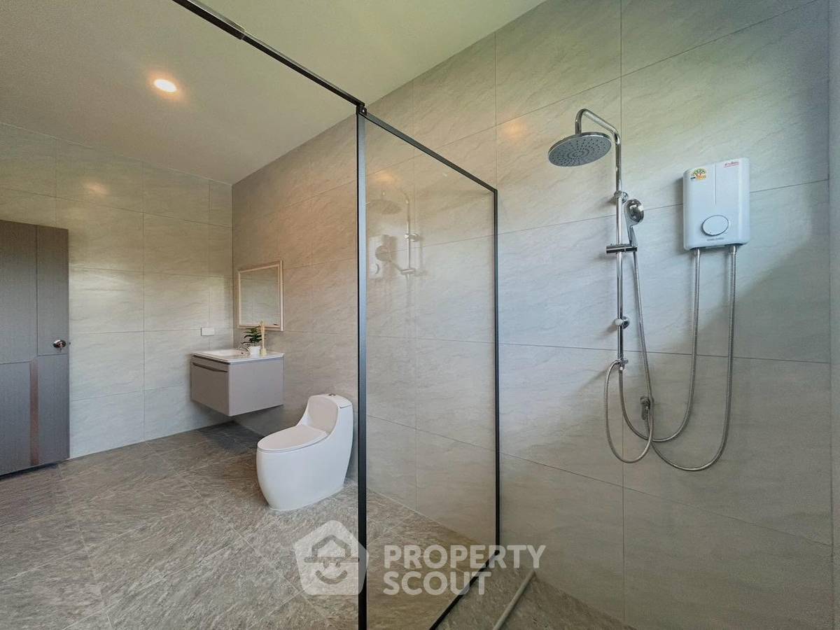 รูป วิลล่า 4 ห้องนอน พร้อมสระส่วนตัว โครงการ Pool Villa In Cha Am ใกล้หาดน่ายาง (ID 3066251) - รูปที่ 4/18