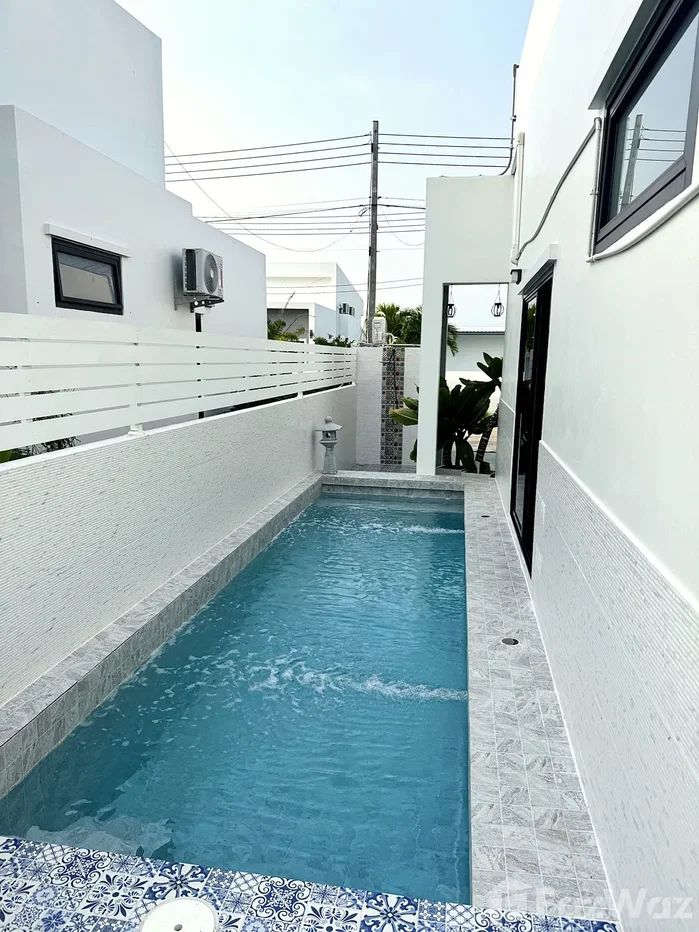 picture 3 Bedroom Villa for sale in Thap Tai, Prachuap Khiri Khan  6854015 - 6/25
