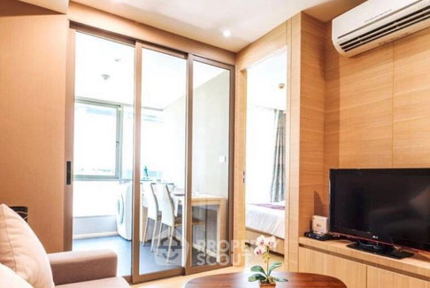 200m To BTS Chong Nonsi: 1-BR Condo At Klass Silom (ID 3413620)