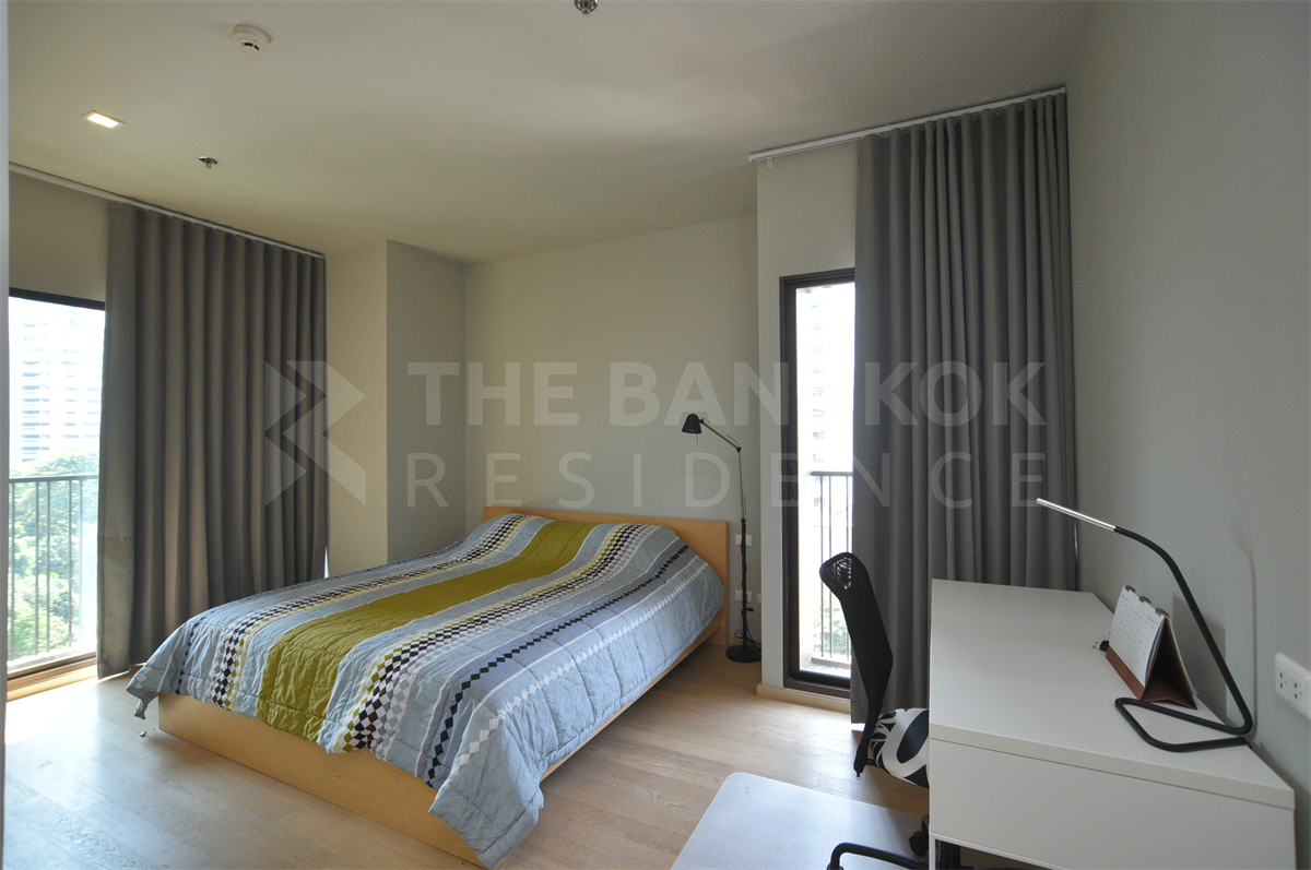 picture Noble Refine near BTS Phrom Phong Convenient Travel, Great Value per Square Meter - 4/10