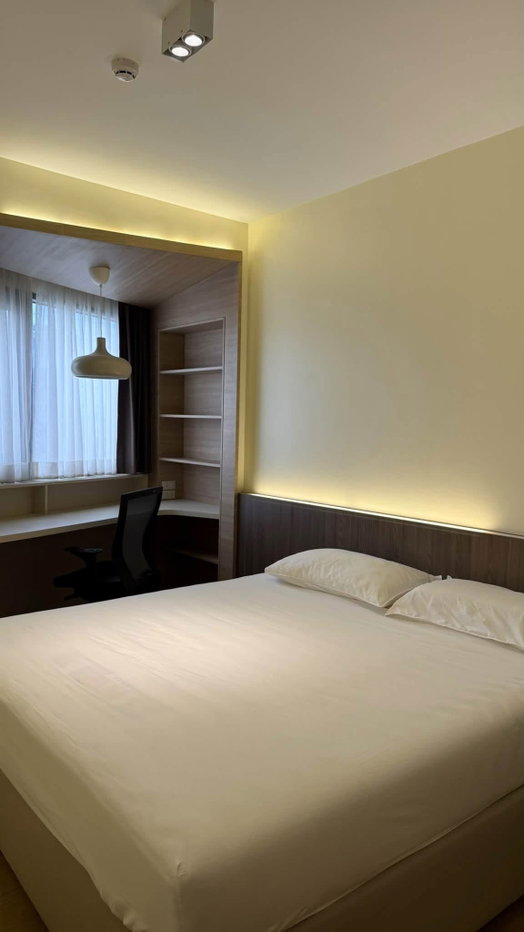 picture For Sale: Triple Y Residence - 2-Bed,, by MRT Sam Yan ð - 3/9