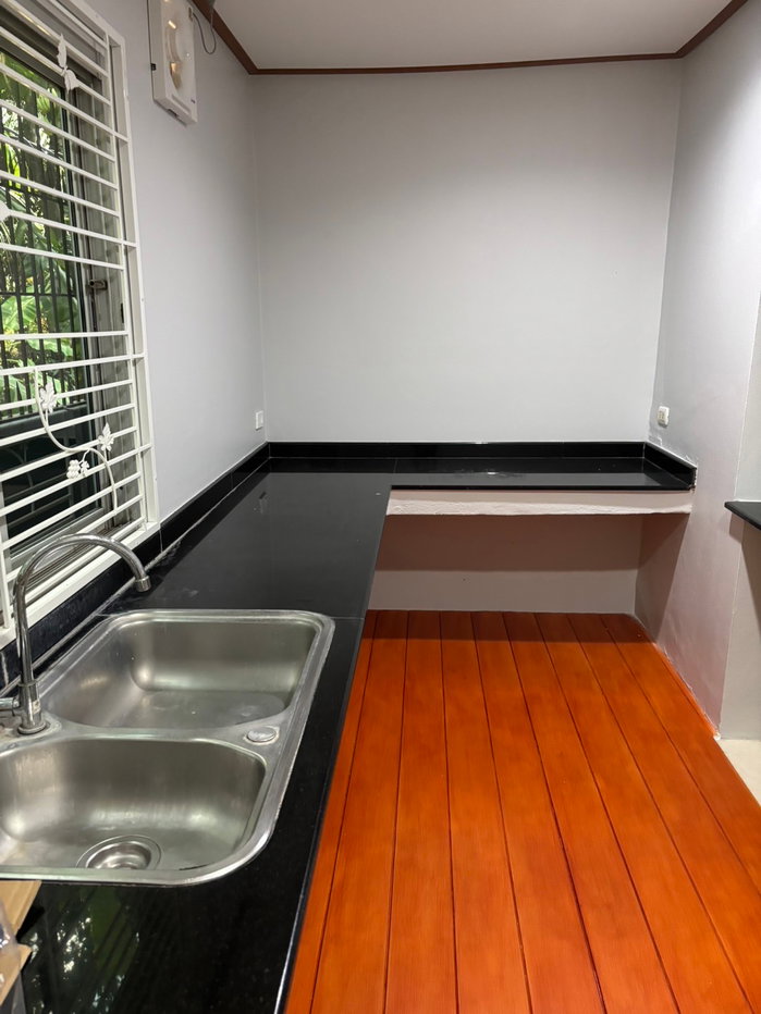 รูป ขายบ้านเดี่ยว 2 ชั้น พุทธมณฑลสาย 2 ซอย 21 รีโนเวทใหม่ 69 ตร.ว. จอดรถ 4 คัน ใกล้ตลาดสดธนบุรี - รูปที่ 8/13
