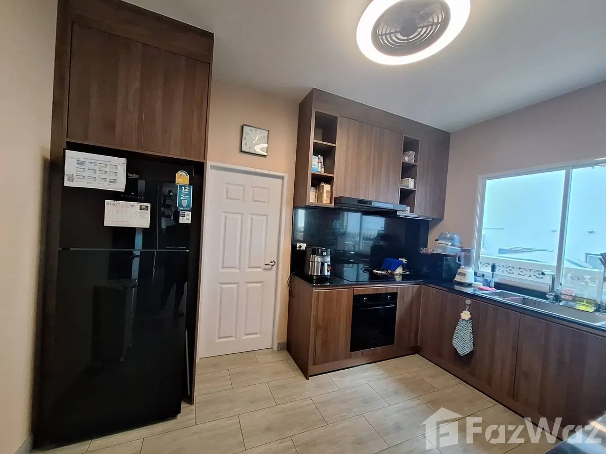 picture 8 Bedroom House for sale in Lat Phrao, Bangkok 6850159 - 23/50