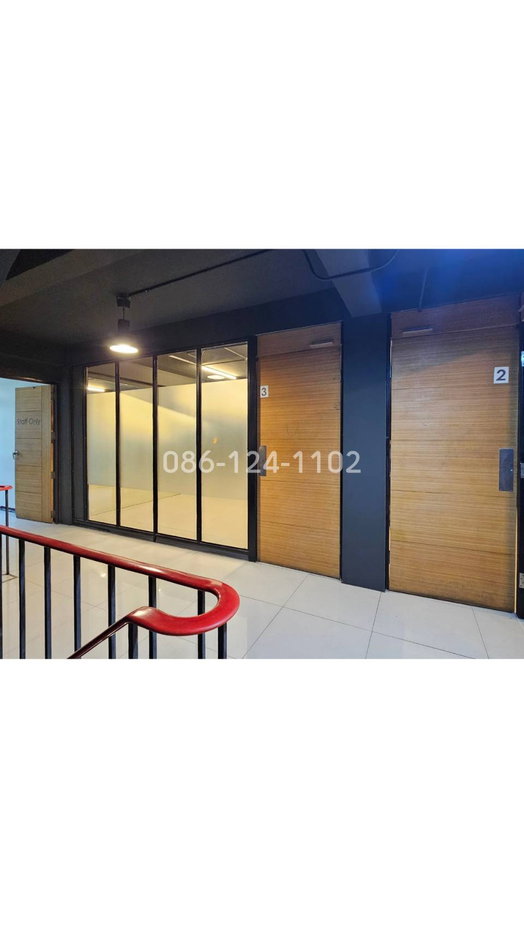 picture Commercial building with House for sales - 11/56