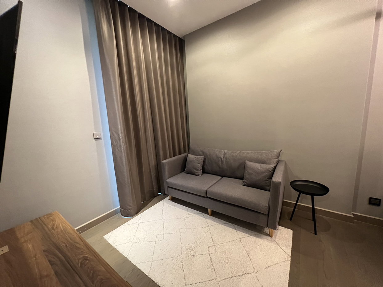 รูป หรูหรากลางใจเมือง! THE ESSE at SINGHA COMPLEX 1 ห้องนอน พร้อมวิวพิเศษ
ใกล้ BTS/MRT เพชรบุรี ราคา 12.5 ล้าน นัดชมห้องทันที! - รูปที่ 4/7