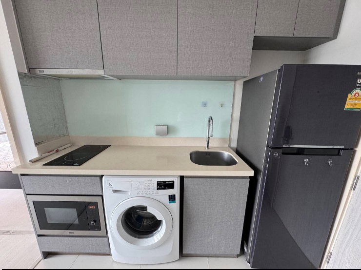 picture Rhythm Sukhumvit 36-38 For rent - 8/14