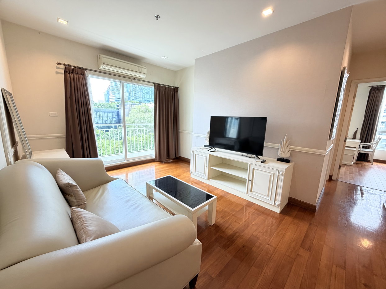 picture 🏡 Chic 2-Bed Condo in Sathorn - 36K/mo - 5/9