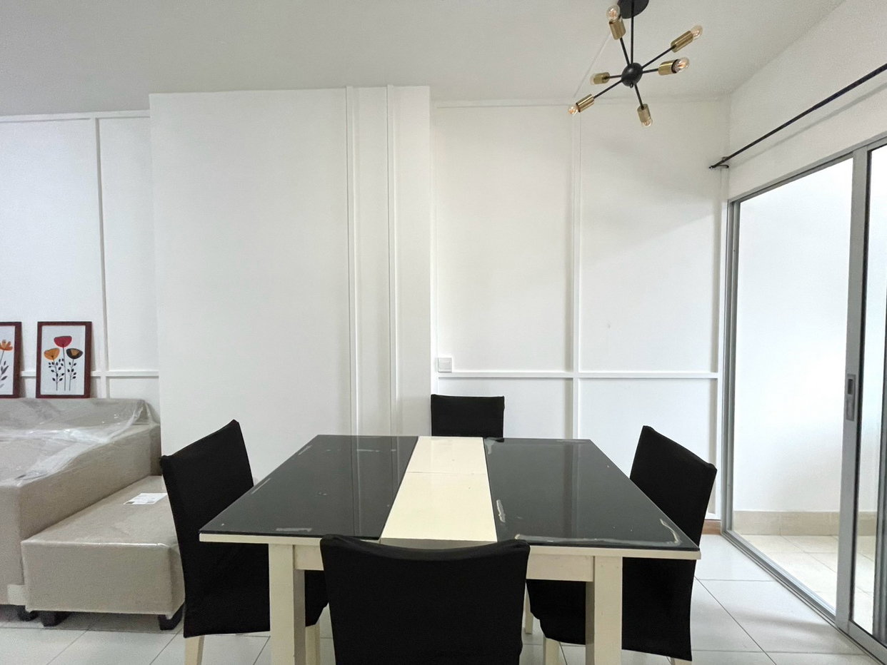 รูป 🏢 Luxurious Condo by Supalai 🏙️
1-bed 1-bath, 49 sq.m. | 3.29M THB

Stunning Phra Ram 9 Location! 🚇 Unbeatable Facilities! 💫
EB-89538 - รูปที่ 4/9