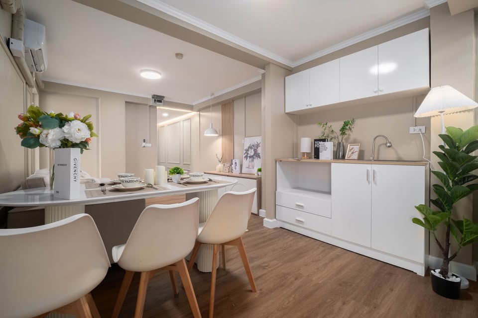 รูป 🏢 Luxury Condo at Centurion Park! 💫
2 Bed, 1 Bath | 49.27 sqm | EB-89508 | 2.5M THB - รูปที่ 4/9