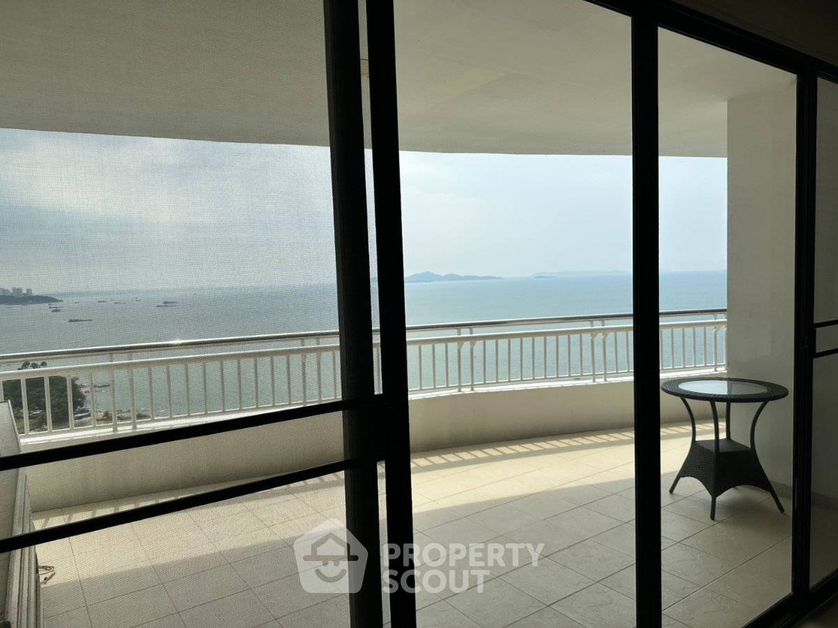 รูป 3 ห้องนอน ขนาด 250 ตร.ม. ที่ Saranchol Condominium Wong Amat (ID 3422417) - รูปที่ 4/22