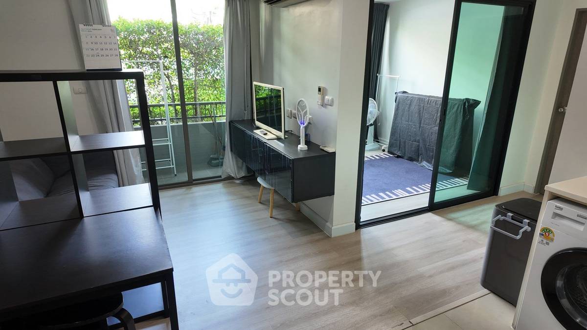 picture 2-BR Condo At Metro Luxe Ratchada Near MRT Huai Khwang (ID 3419060) - 3/11
