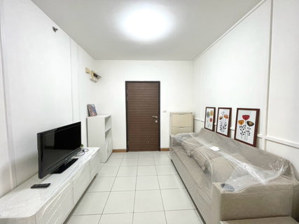 💥 Luxurious Condo with BTS Views - Only ฿3.29M! 🔥