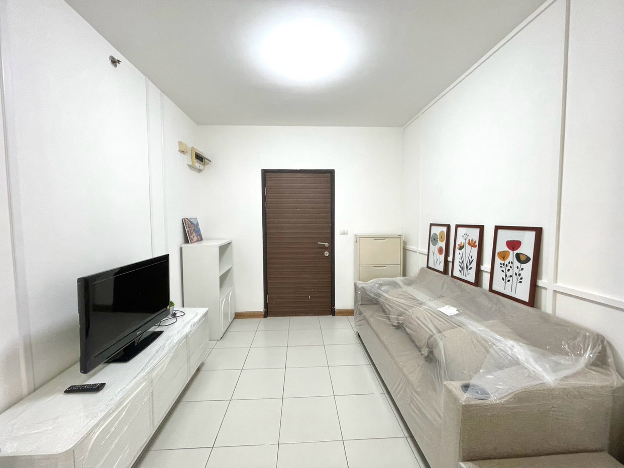 รูป 🏢 Luxurious Condo by Supalai 🏙️
1-bed 1-bath, 49 sq.m. | 3.29M THB

Stunning Phra Ram 9 Location! 🚇 Unbeatable Facilities! 💫
EB-89538 - รูปที่ 1/9