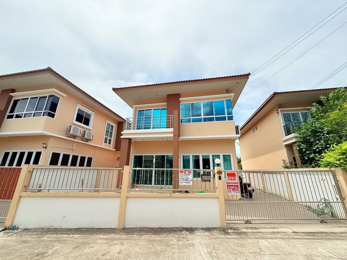 🏡🔥 ให้เช่า บ้านเดี่ยว 4ห้องนอน หมู่บ้านพรหมศิริ ซอยเพชรเกษม 77   พร้อมเฟอร์นิเจอร์ | ไม่มีค่าส่วนกลาง | พร้อมเข้าอยู่ทันที