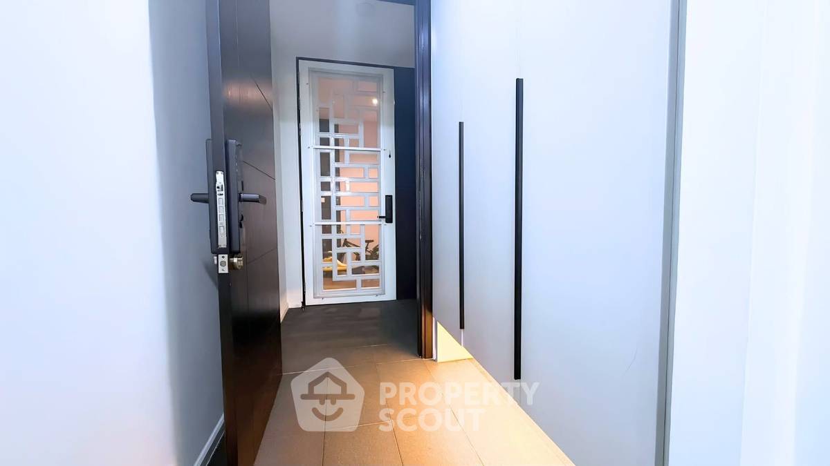 picture 2-BR Condo at Villa Sikhara Condominium close to Phrom Phong (ID 3421613) - 11/11