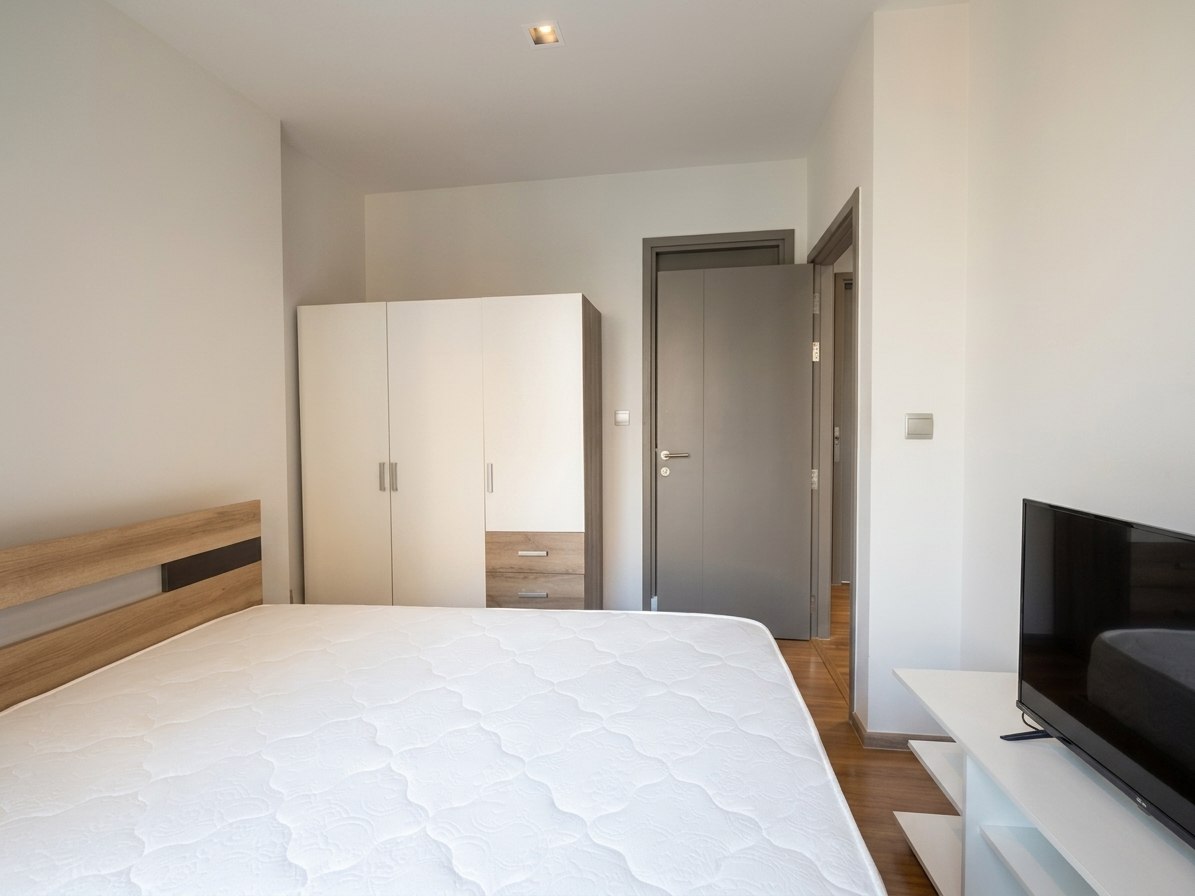 picture For Sale: Life Asoke Hype Condo, 1 Bed, Full Amenities! ðïļ - 2/5