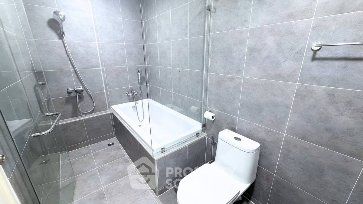 picture 2-BR Condo at Villa Sikhara Condominium close to Phrom Phong (ID 3421613) - 9/11