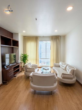 🏢 Luxurious 2-Bed Condo at Silom Grand Terrace! 🛌
EB-46927 | 90 sqm | 43,000 THB/month
✨ Steps to BTS/MRT Sala Daeng & Silom | Unbeatable Facilities