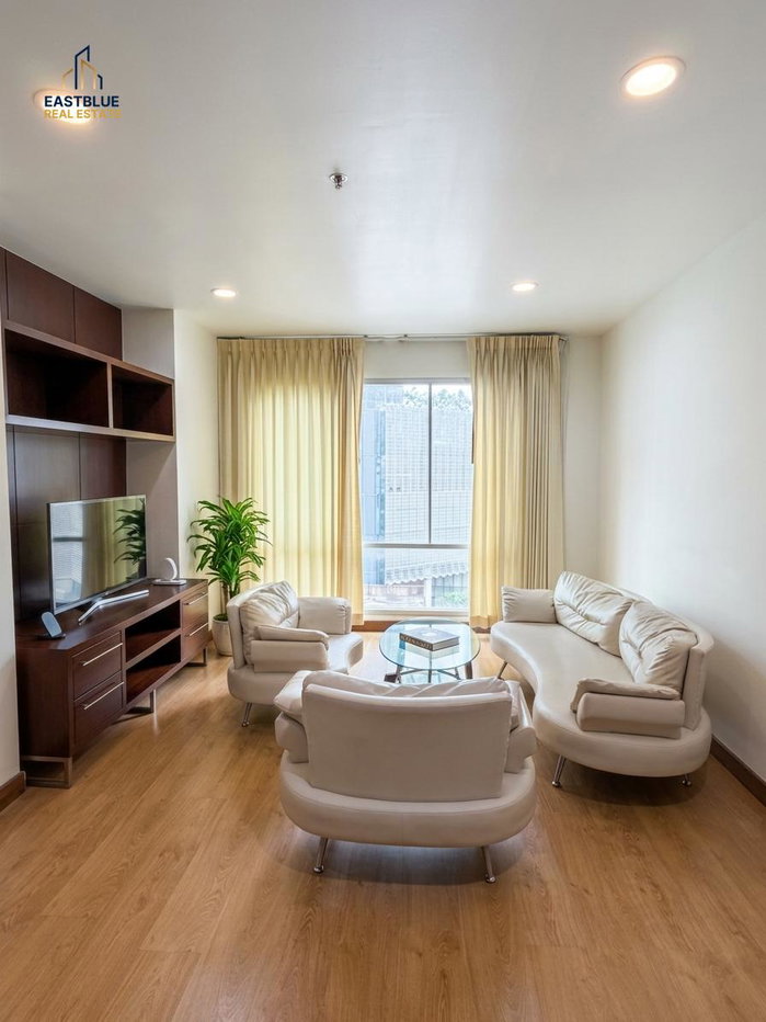 รูป 🏢 Luxurious 2-Bed Condo at Silom Grand Terrace! 🛌
EB-46927 | 90 sqm | 43,000 THB/month
✨ Steps to BTS/MRT Sala Daeng & Silom | Unbeatable Facilities - รูปที่ 1/9
