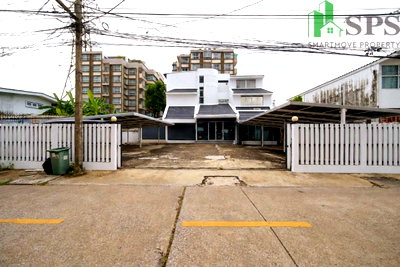 เช่าสำนักงาน เขตจตุจักร : ให้เช่า อาคารสำนักงาน ลาดพร้าว ซอย 8 | เดินไป MRT พหลโยธินได้ (SPSSR384)