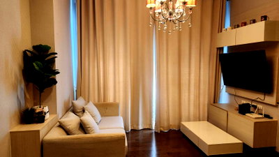 Condos for sale : For Sale: Q Asoke 2BR 59.94 sqm near MRT Phetchaburi 🌇🏢