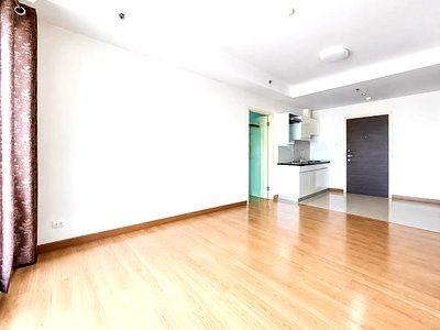 Condos for sale : 1 Bed Condo for Sale Supalai Mare Pattaya CS4606