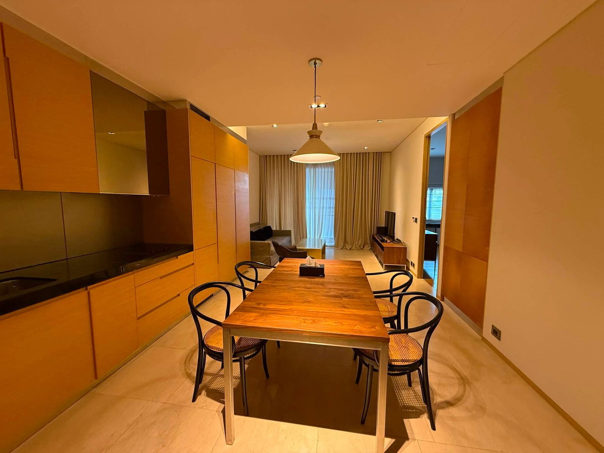 รูป ใจกลางเมืองอลังการ! ตื่นแล้วเห็นวิวเมืองที่กรุงเทพฯ 🏙️
คอนโด Saladaeng Residences 1 ห้องนอน ราคาพิเศษ 11.3 ล้านเท่านั้น 💰 - รูปที่ 3/9
