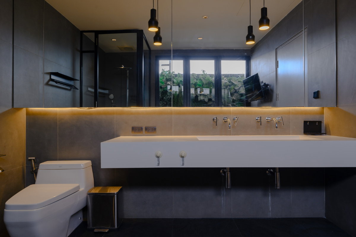 รูป 🏡✨ ขายทาวน์โฮมหรูหลังมุม SPACE ลาดพร้าว–เหม่งจ๋าย | รีโนเวทใหม่ทั้งหลัง Double Space สูง 6 เมตร พร้อม Home Office และ Music Studio - รูปที่ 7/18