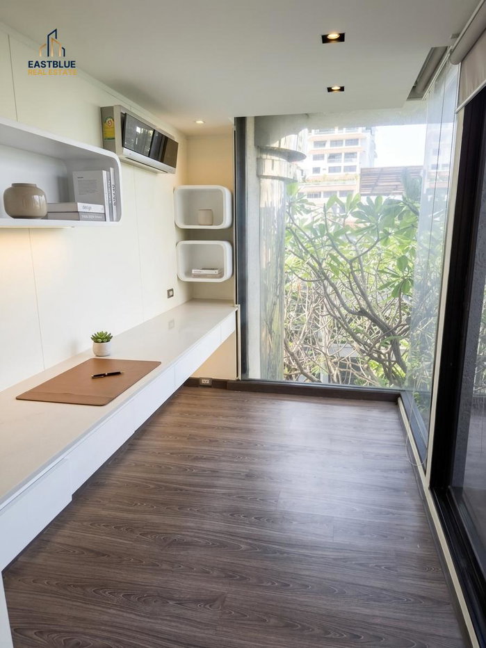 รูป ขายคอนโด Supalai Place Sukhumvit 39 3 ห้องนอน 365 ตร.ม. ใกล้ BTS พร้อมพงษ์ 20,000,000 บาท 🏠 - รูปที่ 2/9