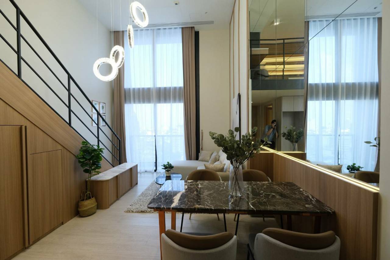 picture For Rent: The Lofts Silom Condo 🏙️ 1 Bed, 1 Bath Near BTS Surasak - 3/8