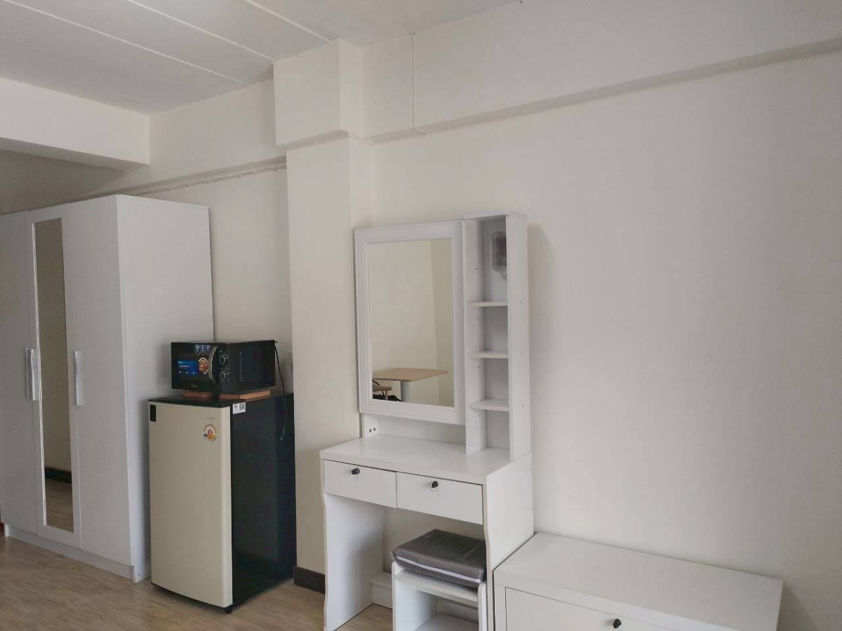 รูป นิรันดร์เรซิเดนซ์ 3 ราม 2 ห้องสวย 3,800-4000 บาท ไฟหลวง - รูปที่ 4/6
