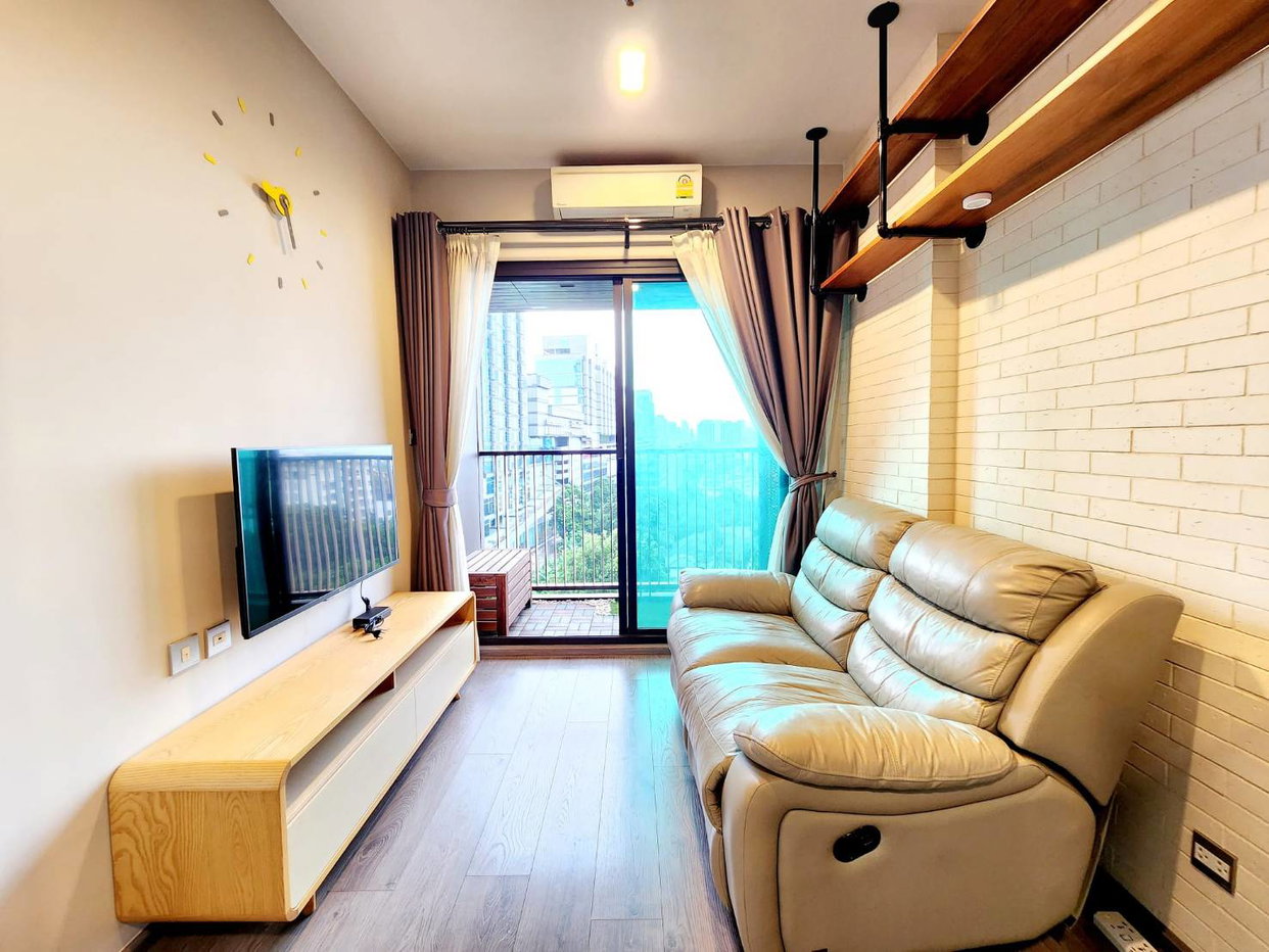 picture For Sale: Whizdom Avenue Ratchada-Ladprao 🌇 Beautiful 1-bed unit, ready to move in! - 1/6