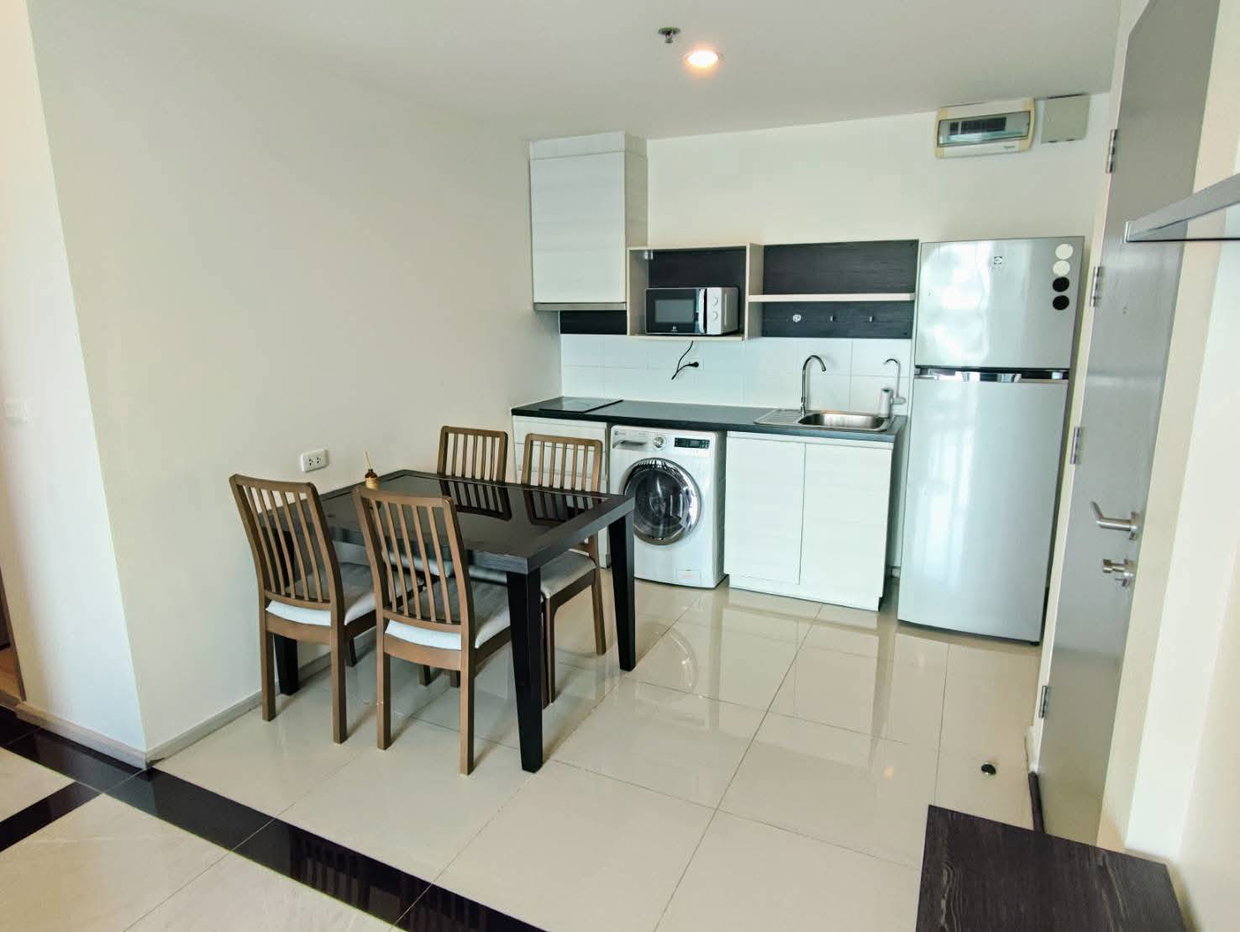 picture Life Ratchadapisek for Sale - 2 Beds 56.3 sqm near MRT Huai Khwang 🌇 - 3/8